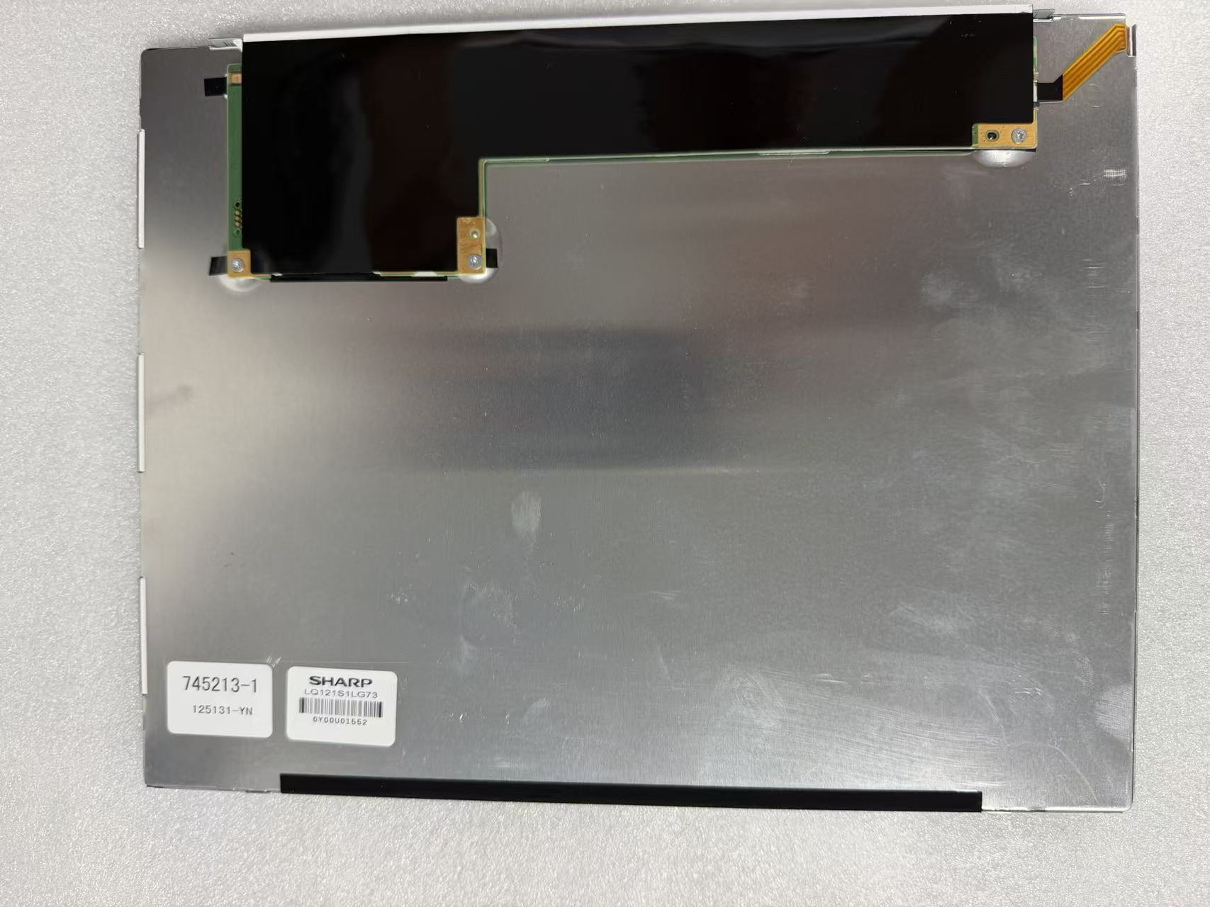 LQ121S1LG73 12.1 寸 800×600 LCD 模组实拍
